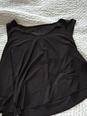 Everyday Black Scoop Neck Tank Top
